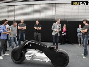 BMW MOTORRAD VISION NEXT 100: THE GREAT ESCAPE - www.irog.it