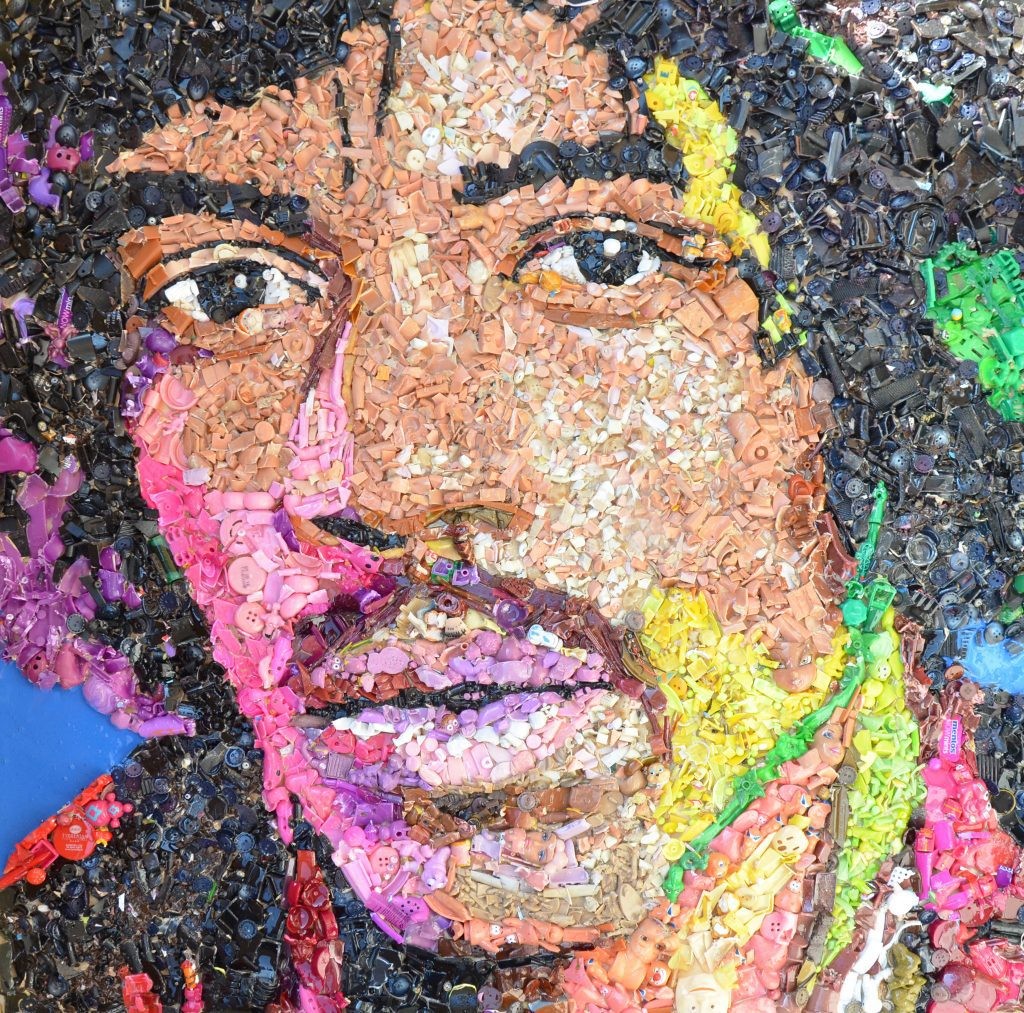 oggetti e resina su tavola - 80 x 80 cm - 2016