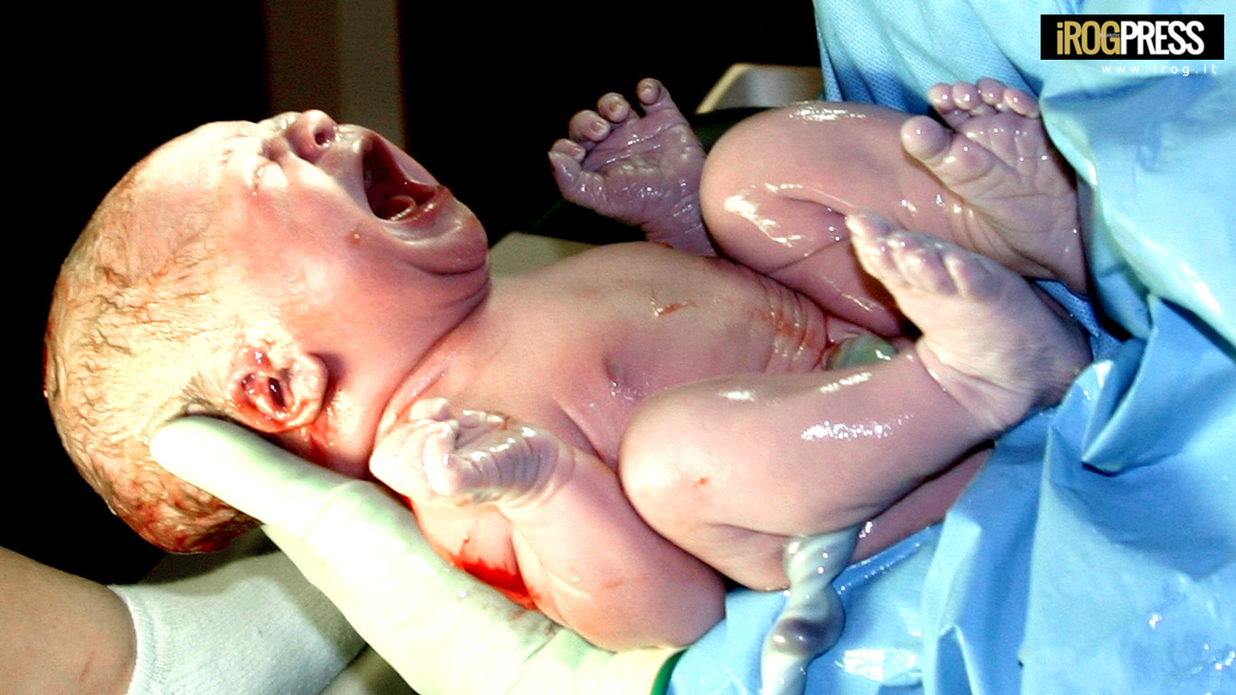 ATTRIBUZIONE DEL COGNOME MATERNO