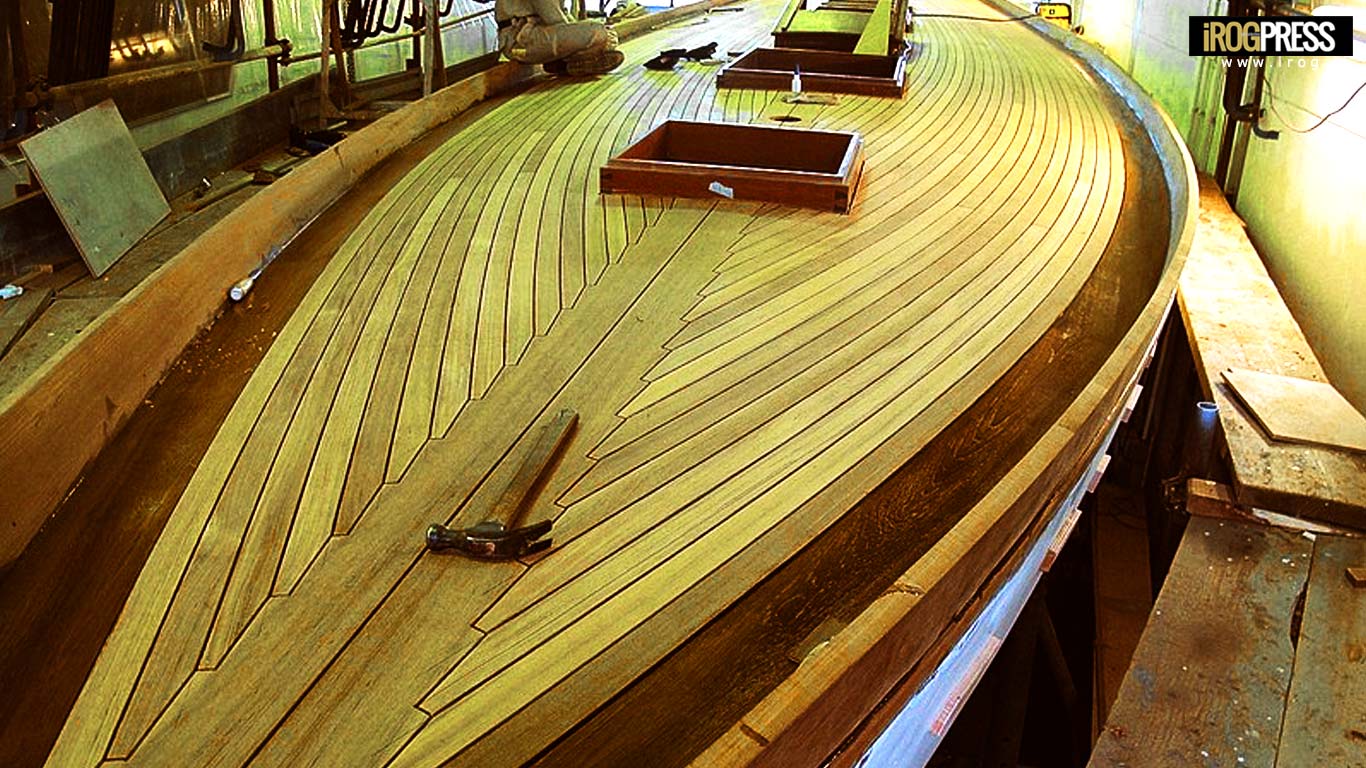 RITORNO IN MARE DI “BARBARA”, YACHT D’EPOCA DEL 1923