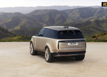 NUOVA RANGE ROVER, PRIMA MONDIALE: MODERNITÀ ASSOLUTA, RAFFINATEZZA SENZA PARI E CAPACITÀ IMBATTIBILI