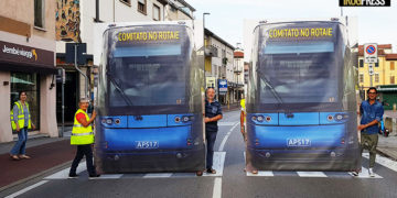 SIR2 PADOVA, SIMULATO CON SAGOME TRAM IL DEVASTANTE PASSAGGIO A PONTE DI BRENTA