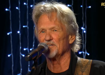 KRIS KRISTOFFERSON E’ MORTO: LA BALLATA DI UN UOMO LIBERO E INDOMITO