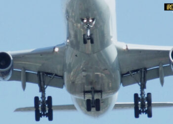 RITROVATI DUE CORPI NEL CARRELLO DI UN AEREO JETBLUE, TRAGEDIA A FORT LAUDERDALE