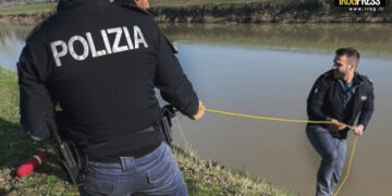 AGENTI DI POLIZIA SALVANO LA VITA A UNA DONNA ESTRAENDOLA DAL FIUME BACCHIGLIONE