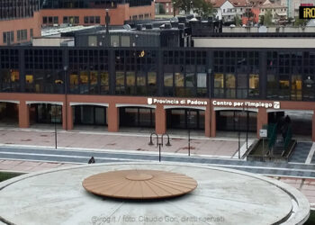 CHI DECIDE DAVVERO IL FUTURO DI PADOVA? INTERROGATIVI SUL DATA CENTER E SULLA FIERA DA PARTE DEI CONSIGLIERI PROVINCIALI DI MINORANZA