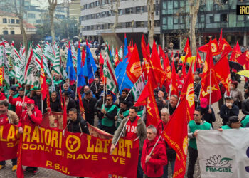 FIOM VENETO: ALTISSIMA ADESIONE A SCIOPERO E MANIFESTAZIONI IN TUTTA LA REGIONE