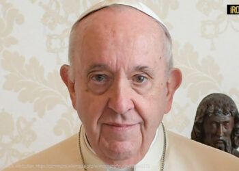 PAPA FRANCESCO OGGI SARÀ DIMESSO DAL GEMELLI: “È STATO IN PERICOLO DI VITA DUE VOLTE”