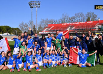 EUROPEI FEMMINILI DI CALCIO, CHE SODDISFAZIONE LA DOPPIA QUALIFICAZIONE DI UNDER 17 E UNDER 19. SBARDELLA: “ESPERIENZE BELLISSIME”
