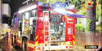 INCENDIO IN UN’ABITAZIONE A PADOVA: DUE PERSONE INTOSSICATE, SALVATE DAI VIGILI DEL FUOCO