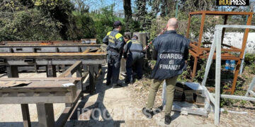 SEQUESTRATA UN’AREA INDUSTRIALE A ANCONA DI 343 METRI QUADRATI E 200 TONNELLATE DI RIFIUTI