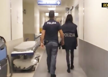 PIACENZA: ABUSI SESSUALI IN CORSIA, MEDICO ARRESTATO