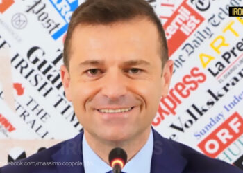 ARRESTATO IL SINDACO DI SORRENTO MASSIMO COPPOLA: COLTO IN FLAGRANTE MENTRE INTASCAVA UNA MAZZETTA