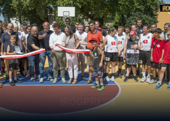 INAUGURATA PIASTRA SPORTIVA AI GARDINI MATTEO TOFFANIN DELLA GUIZZA. RADICALE RISTRUTTURAZIONE