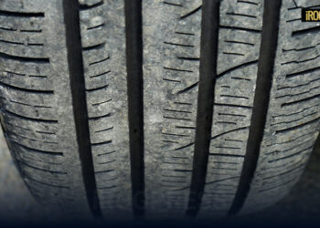 VOLTABAROZZO SOTTO ASSEDIO: DECINE DI AUTO CON LE GOMME TAGLIATE NELLA NOTTE. CACCIA AI VANDALI