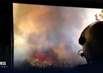 SPENTO IL VASTO INCENDIO SCOPPIATO A CASTIGLION DELLA PESCAIA