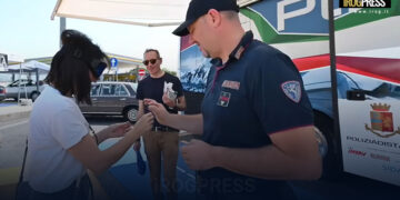 POLIZIA, LEZIONI DI SICUREZZA ANCHE IN AUTOSTRADA