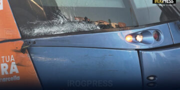 PADOVA, INCIDENTE TRA TRAM E AUTO IN VIA TIZIANO ASPETTI: TRAFFICO BLOCCATO PER MEZZ’ORA