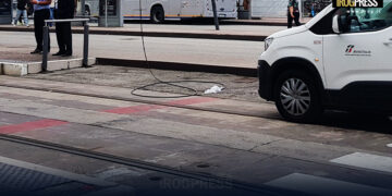 CAVO TRANCIATO SULLA LINEA DEL TRAM A PADOVA: SGOMENTO IN PIAZZALE STAZIONE, LINEA SIR1 INTERROTTA