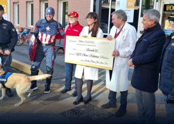 SOLIDARIETÀ E SORRISI IN OSPEDALE: POLIZIA DI STATO E FERRARI CLUB IN VISITA ALLA PEDIATRIA ONCOLOGICA DI PADOVA